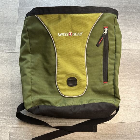 SwissGear Urban Trekker Backpack Model CP110 Swiss Gear Green - Picture 1 of 4